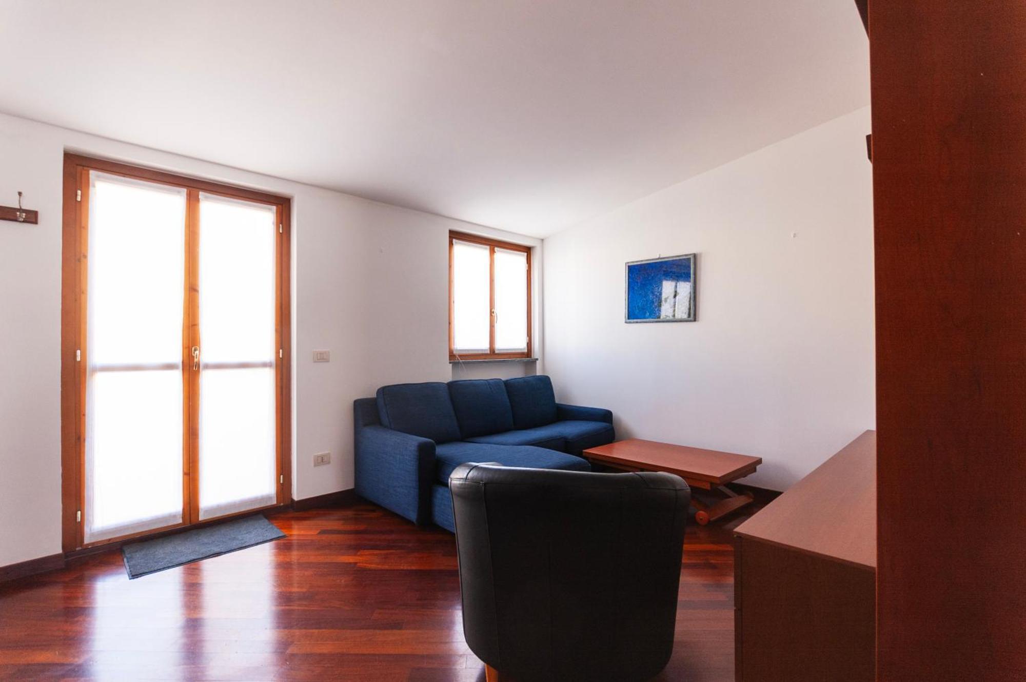 Apartment Youhosty - Loreto 1 Bedroom Mailand